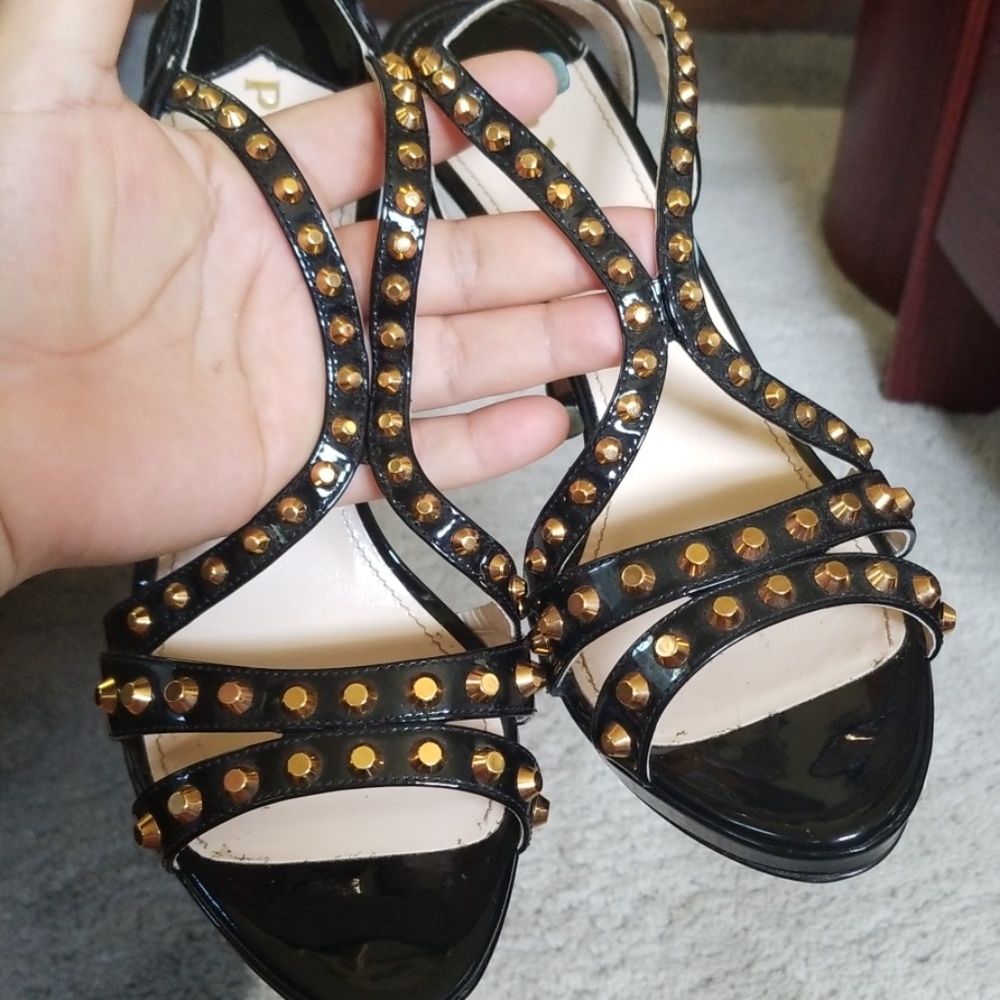 Prada shoes size 9
